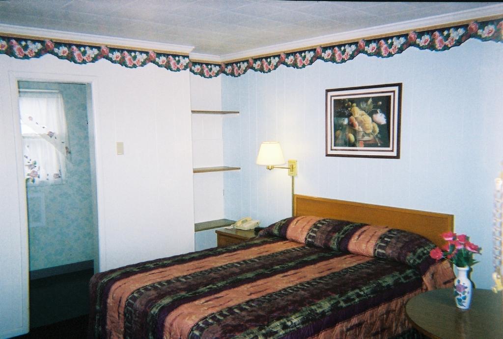 Rainbow Motel Montpelier Стая снимка