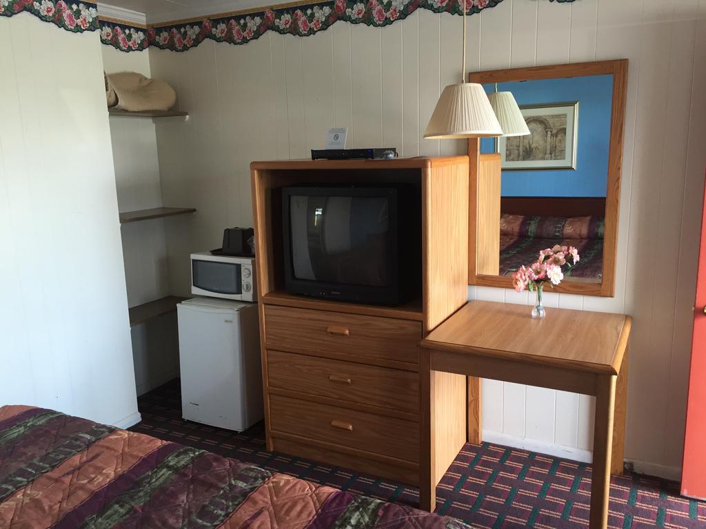 Rainbow Motel Montpelier Екстериор снимка