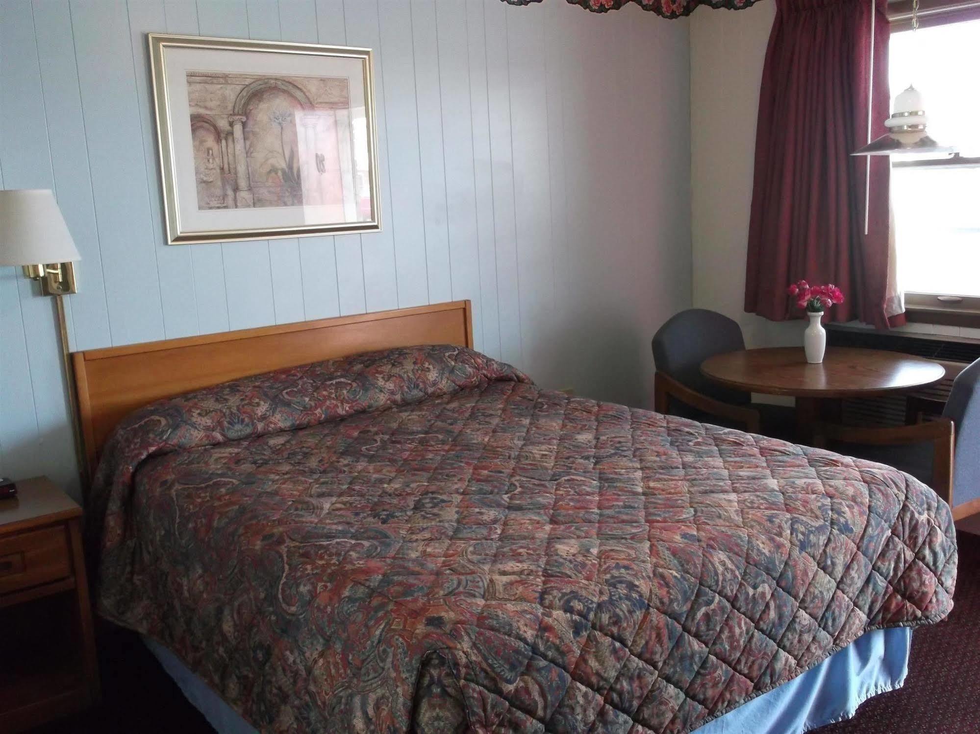 Rainbow Motel Montpelier Стая снимка