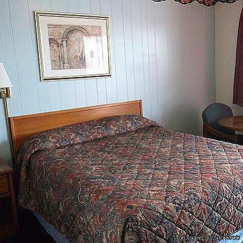 Rainbow Motel Montpelier Екстериор снимка